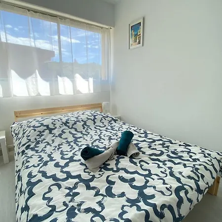 06at2 - Cosy Seaside T2 Ideally Located